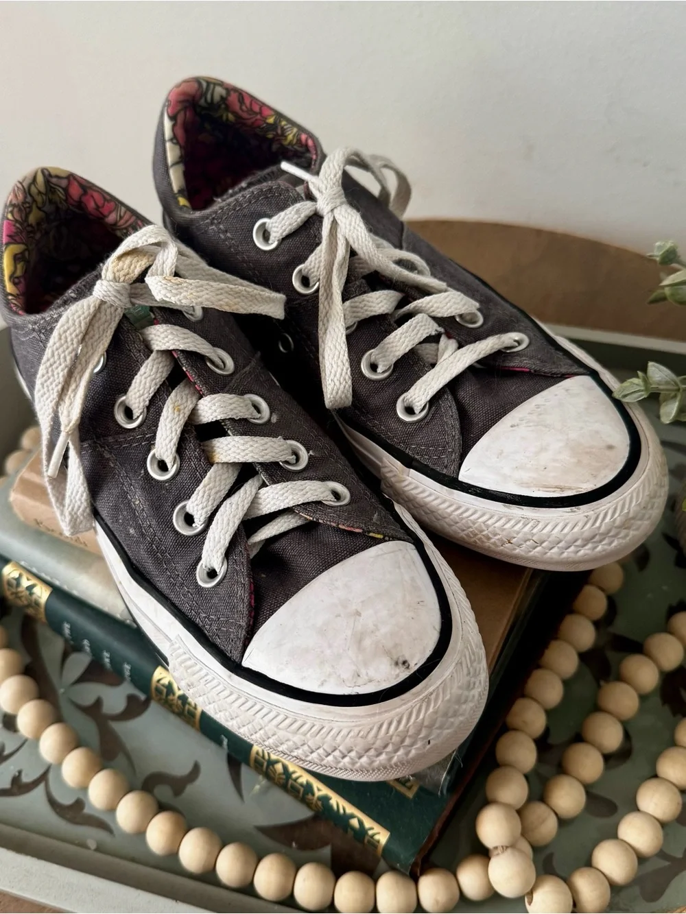 Converse Kids Low-Top Canvas Sneakers - Gray with Floral Lining